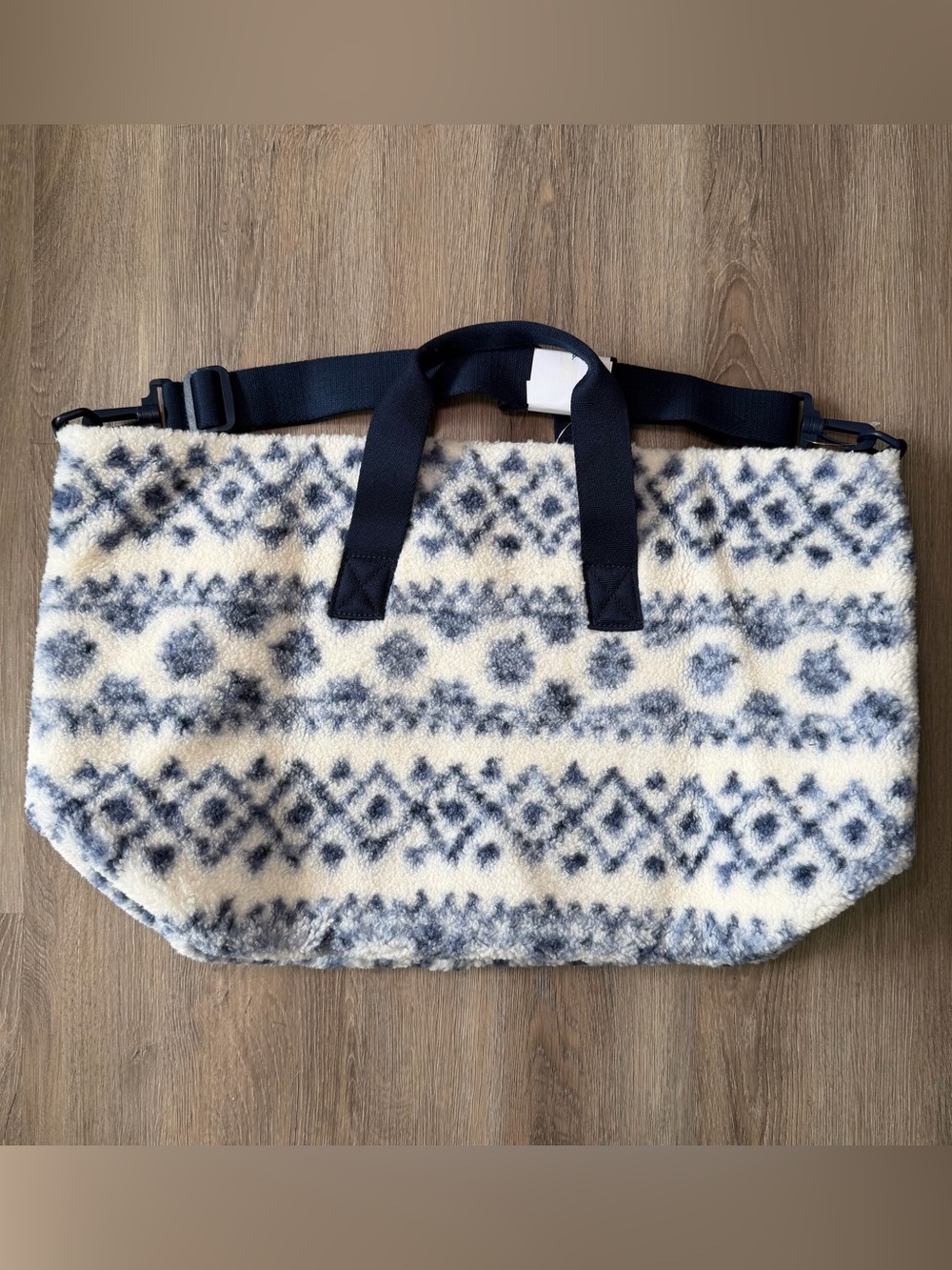 PINK Weekender Tote - Picture 3 of 4